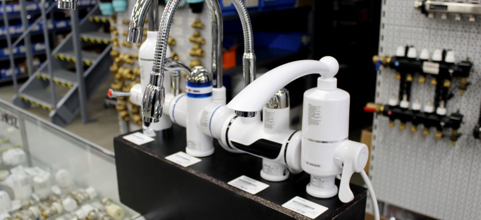 Jaunums - elektriskais caurplūdes ūdens sildītājs krāns